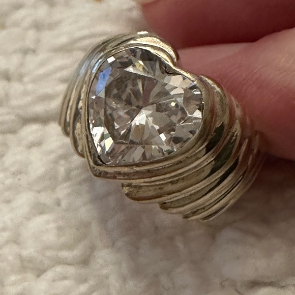 Hello Valentine!!❤️. Heart shaped stone!!❤️ - Picture 7 of 7